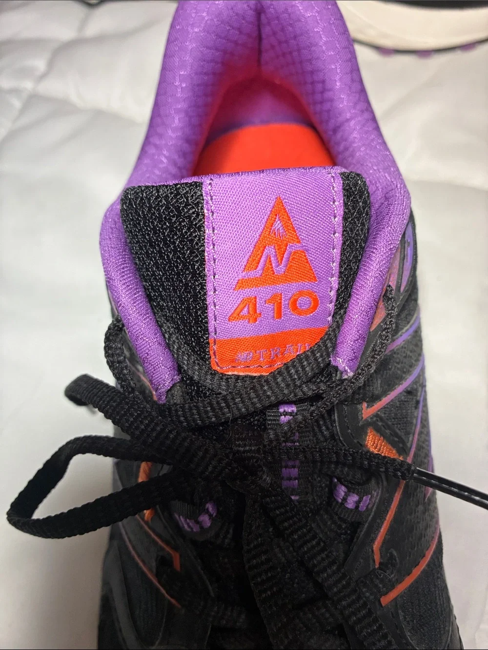 New Balance Women's 410V7 Trail Running Shoes Black/Purple size 11